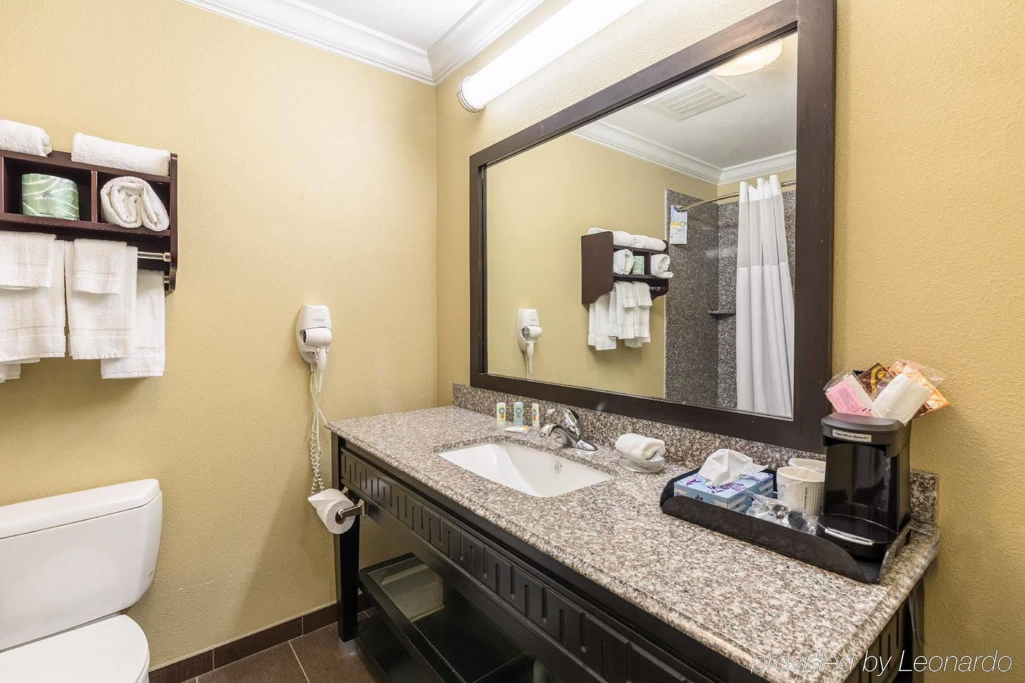 Quality Inn Leesville Exterior foto